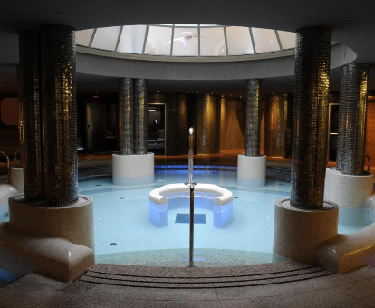 Foto de la piscina de hidroterapia