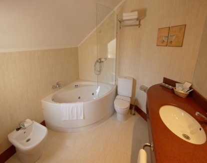 Una bañera de hidromasaje del Hotel Modus Vivendi para relajarse luego de hacer las excursiones por la zona