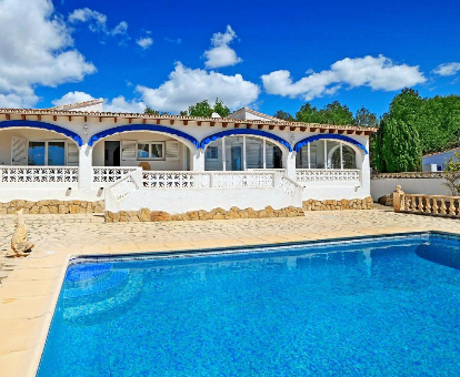 Foto de Villa Holiday Home la Sirenita tomada desde la piscina