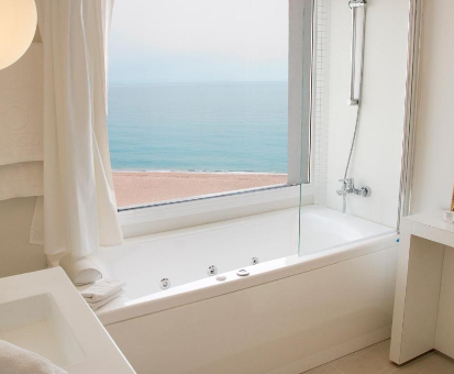 Foto del jacuzzi en el Hotel Alegría Mar Mediterranea