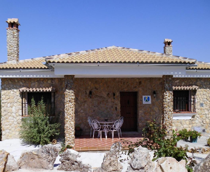Foto de Villa Balcon al Valle donde se puede ver su entrada y porche