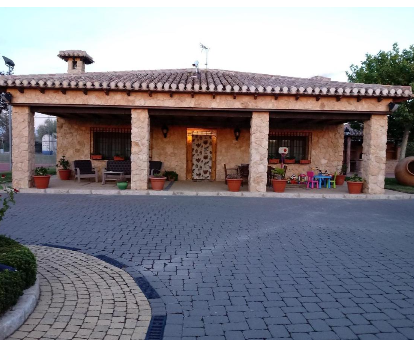 Foto de frente de villa casa El Pedregal