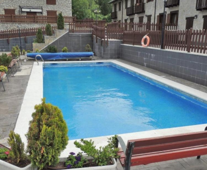Foto del área de la piscina en Villa Torres Vallibuena