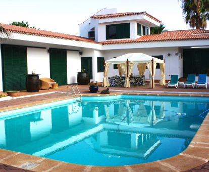 Foto de la zona de la piscina en Vila Los Fondos