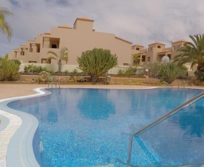 Foto de Villas y apartamentos El Sultan tomada desde la zona de la piscina del lugar