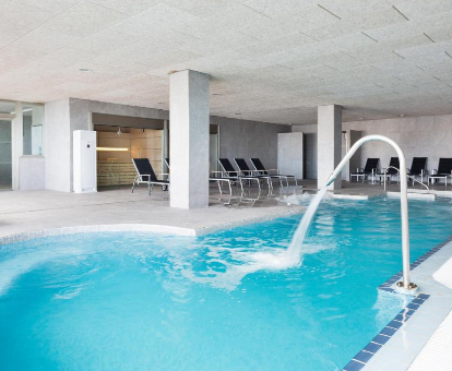 Foto de la piscina climatizada del Spa